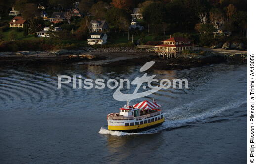 Portland - © Philip Plisson / Plisson La Trinité / AA13056 - Photo Galleries - Ferry boat
