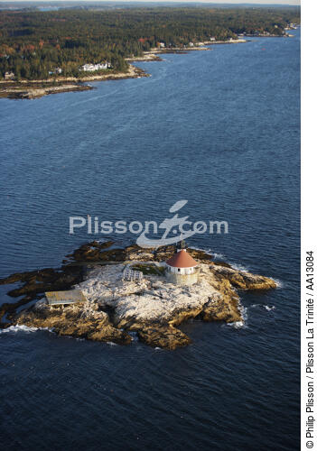 Cuckholds Light in Maine. - © Philip Plisson / Plisson La Trinité / AA13084 - Photo Galleries - American Lighthouses