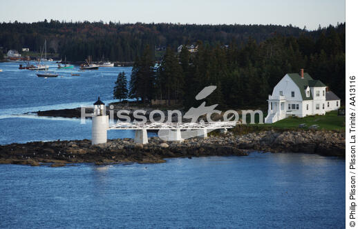 Marshall Point Light in Maine. - © Philip Plisson / Plisson La Trinité / AA13116 - Photo Galleries - American Lighthouses