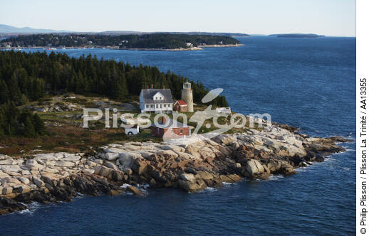 White Head Light in Maine. - © Philip Plisson / Plisson La Trinité / AA13355 - Photo Galleries - American Lighthouses
