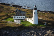 Wood Island Light in Maine. © Philip Plisson / Plisson La Trinité / AA13390 - Photo Galleries - American Lighthouses