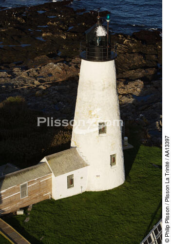 Wood Island Light in Maine. - © Philip Plisson / Plisson La Trinité / AA13397 - Photo Galleries - American Lighthouses
