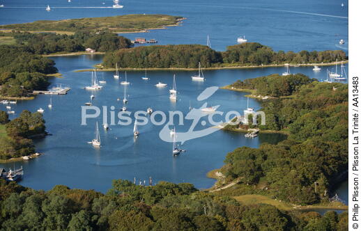 Elizabeth Islands. - © Philip Plisson / Plisson La Trinité / AA13483 - Photo Galleries - Elizabeth Islands
