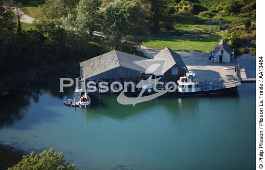 Elizabeth Islands. - © Philip Plisson / Plisson La Trinité / AA13484 - Photo Galleries - Boat shed