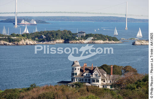 Newport in the state of the Rhode Island. - © Philip Plisson / Plisson La Trinité / AA13825 - Photo Galleries - Autumn Colors in New England