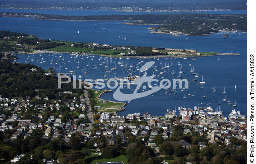 Newport in the state of the Rhode Island. - © Philip Plisson / Plisson La Trinité / AA13832 - Photo Galleries - Autumn Colors in New England