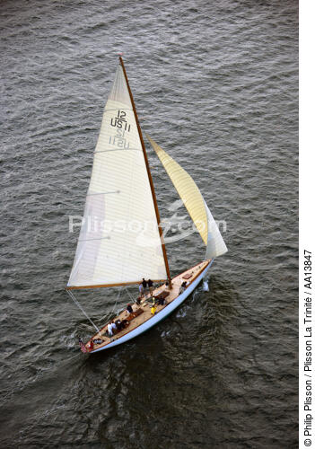 Régate de 12 mètres JI devant Newport. - © Philip Plisson / Plisson La Trinité / AA13847 - Nos reportages photos - Nouvelle Angleterre