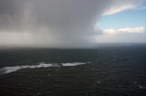 Rain on the sea. © Philip Plisson / Plisson La Trinité / AA13919 - Photo Galleries - Storm at sea