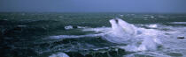 Tourelle du Moine devant St Guénolé © Philip Plisson / Plisson La Trinité / AA13949 - Photo Galleries - Storm at sea