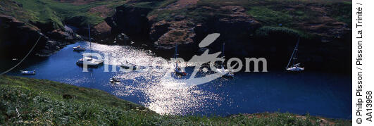 Mouillage de l'anse de Ster-Ouen à Belle-Ile. - © Philip Plisson / Plisson La Trinité / AA13958 - Photo Galleries - Belle-Ile