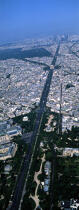 Paris, l'avenue des Champs Elysées. © Guillaume Plisson / Plisson La Trinité / AA13970 - Nos reportages photos - Arc de Triomphe