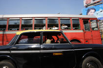 Circulation à Bombay. © Philip Plisson / Plisson La Trinité / AA14075 - Nos reportages photos - Activité terrestre