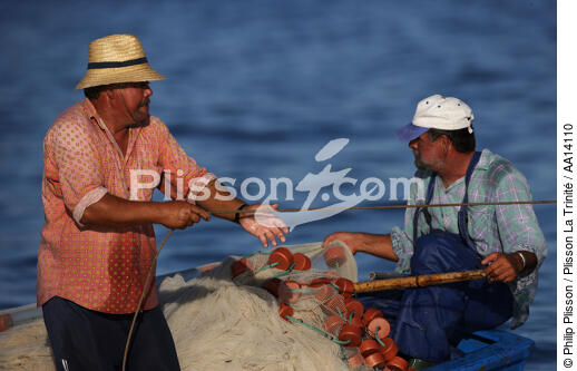 Offshore fishing in the Azores. - © Philip Plisson / Plisson La Trinité / AA14110 - Photo Galleries - Fishing nets