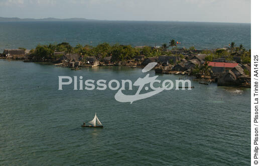 The archipelago of San Blas in Panama. - © Philip Plisson / Plisson La Trinité / AA14125 - Photo Galleries - Archipelago