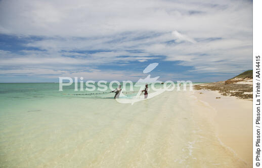 Anakao - Madagascar. - © Philip Plisson / Plisson La Trinité / AA14415 - Nos reportages photos - Pêche à la senne