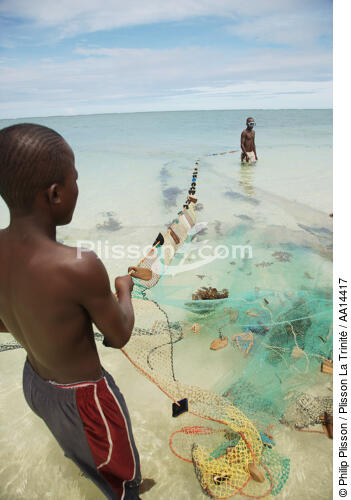 Anakao - Madagascar. - © Philip Plisson / Plisson La Trinité / AA14417 - Nos reportages photos - Filet de pêche