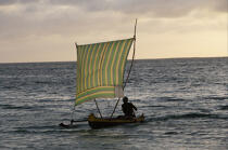 Anakao - Madagascar. © Philip Plisson / Plisson La Trinité / AA14431 - Photo Galleries - Rowing boat