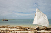 Anakao - Madagascar. © Philip Plisson / Plisson La Trinité / AA14454 - Photo Galleries - Rowing boat