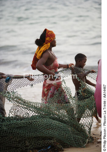 Ifaty - Madagascar. - © Philip Plisson / Plisson La Trinité / AA14467 - Nos reportages photos - Filet de pêche