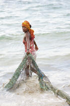 Ifaty - Madagascar. © Philip Plisson / Plisson La Trinité / AA14471 - Photo Galleries - Fishing nets