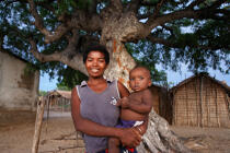 Ifaty - Madagascar. © Philip Plisson / Plisson La Trinité / AA14527 - Nos reportages photos - Enfant