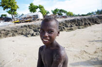 Ifaty - Madagascar. © Philip Plisson / Plisson La Trinité / AA14584 - Nos reportages photos - Enfant