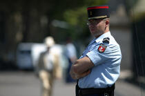 Republican guard. Palais Bourbon © Philip Plisson / Plisson La Trinité / AA15107 - Photo Galleries - Police station