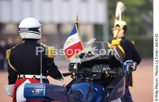 Caserne Derose. Escorte présidentielle motocycliste. - © Philip Plisson / Plisson La Trinité / AA15142 - Nos reportages photos - Transport routier