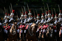 " Présentez sabre" © Philip Plisson / Plisson La Trinité / AA15170 - Nos reportages photos - Régiment de cavalerie