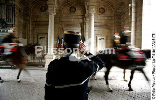 Republican guard. Quartier des Célestins - © Philip Plisson / Plisson La Trinité / AA15175 - Photo Galleries - Site of interest [75]