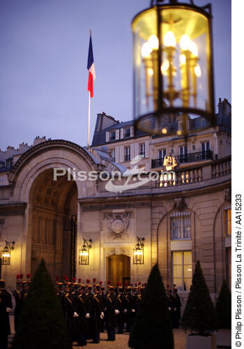 Republican guard. Palais de l'Elysée - © Philip Plisson / Plisson La Trinité / AA15233 - Photo Galleries - Site of interest [75]