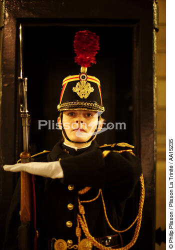 Republican guard. Palais de l'Elysée - © Philip Plisson / Plisson La Trinité / AA15235 - Photo Galleries - Paris