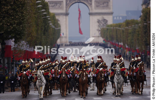 Fanfare de cavalerie - © Philip Plisson / Plisson La Trinité / AA15254 - Nos reportages photos - Arc de Triomphe
