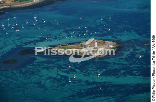 Fort Cigogne aux Glénan. - © Philip Plisson / Plisson La Trinité / AA15969 - Nos reportages photos - Fort Cigogne