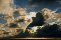 Ciel de traine. © Guillaume Plisson / Plisson La Trinité / AA16021 - Photo Galleries - Cloud