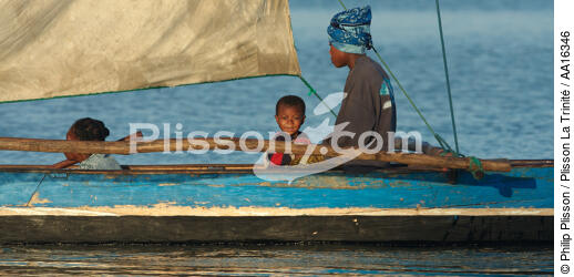 Belo sur mer - © Philip Plisson / Plisson La Trinité / AA16346 - Nos reportages photos - 16/9 horizontal