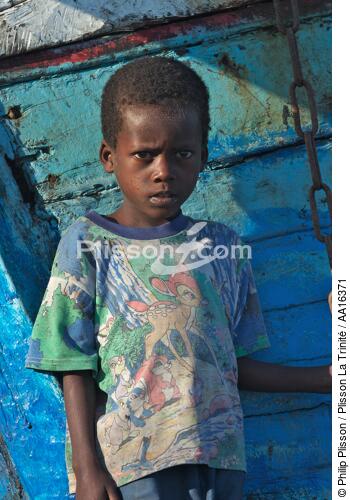 Belo sur mer - © Philip Plisson / Plisson La Trinité / AA16371 - Nos reportages photos - Enfant