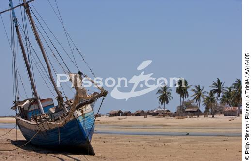 Belo sur mer - © Philip Plisson / Plisson La Trinité / AA16405 - Photo Galleries - Village