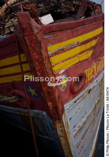 Newlyn, England - © Philip Plisson / Plisson La Trinité / AA16474 - Photo Galleries - Small boat