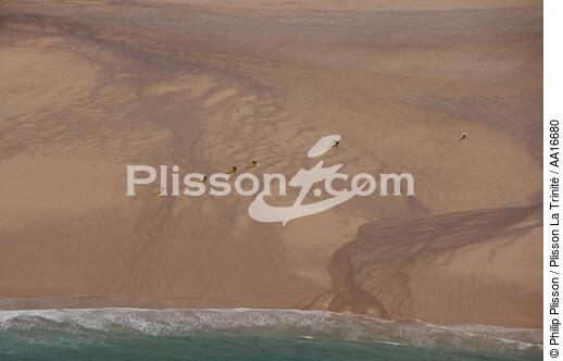 St Ives, England - © Philip Plisson / Plisson La Trinité / AA16680 - Photo Galleries - Surfing