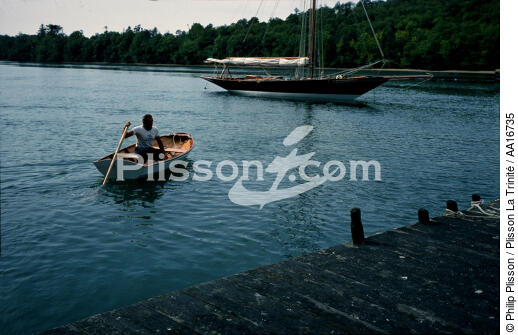 Pen-Duick sur L'Odet - © Philip Plisson / Plisson La Trinité / AA16735 - Nos reportages photos - Tabarly Eric