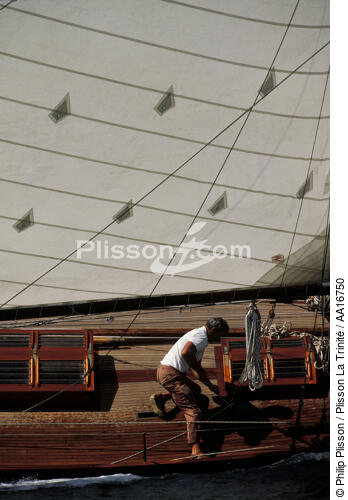 Pen-Duick - © Philip Plisson / Plisson La Trinité / AA16750 - Nos reportages photos - Cotre aurique