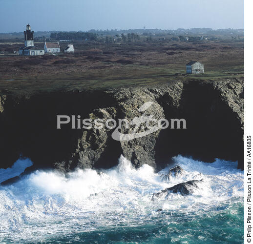 Pen-Men lighthouse in Groix island. - © Philip Plisson / Plisson La Trinité / AA16835 - Photo Galleries - Lighthouse [56]