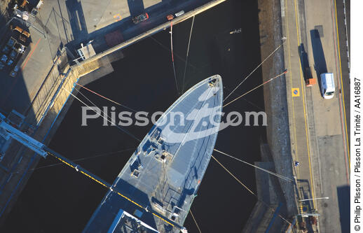 The arsenal of Lorient. - © Philip Plisson / Plisson La Trinité / AA16887 - Photo Galleries - The Navy