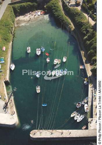 Port-Lay à Groix. - © Philip Plisson / Plisson La Trinité / AA16892 - Nos reportages photos - Groix