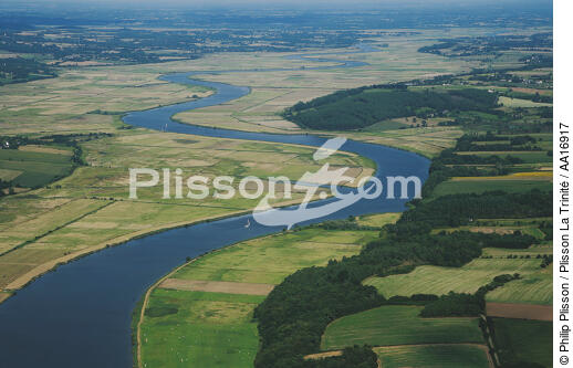 La Vilaine. - © Philip Plisson / Plisson La Trinité / AA16917 - Photo Galleries - River [56]