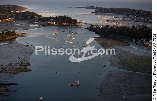 La Tinité sur mer - © Philip Plisson / Plisson La Trinité / AA17323 - Photo Galleries - River [56]