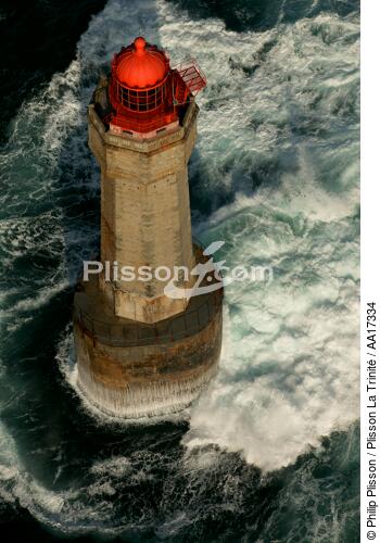 La Jument lighthouse - © Philip Plisson / Plisson La Trinité / AA17334 - Photo Galleries - Jument [The]