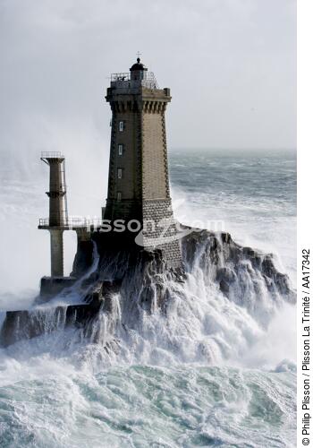 La Vieille lighthouse - © Philip Plisson / Plisson La Trinité / AA17342 - Photo Galleries - Storms
