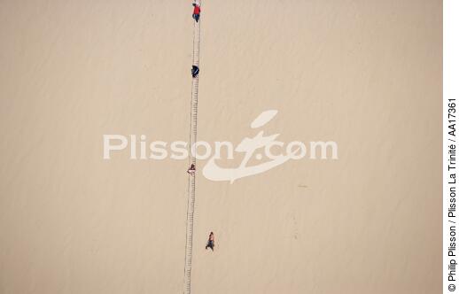 Dune du Pilat - © Philip Plisson / Plisson La Trinité / AA17361 - Nos reportages photos - Arcachon [Bassin d']